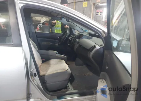 2005 Toyota Prius z USA, uszkodzony, nr VIN JTDKB20U053117150